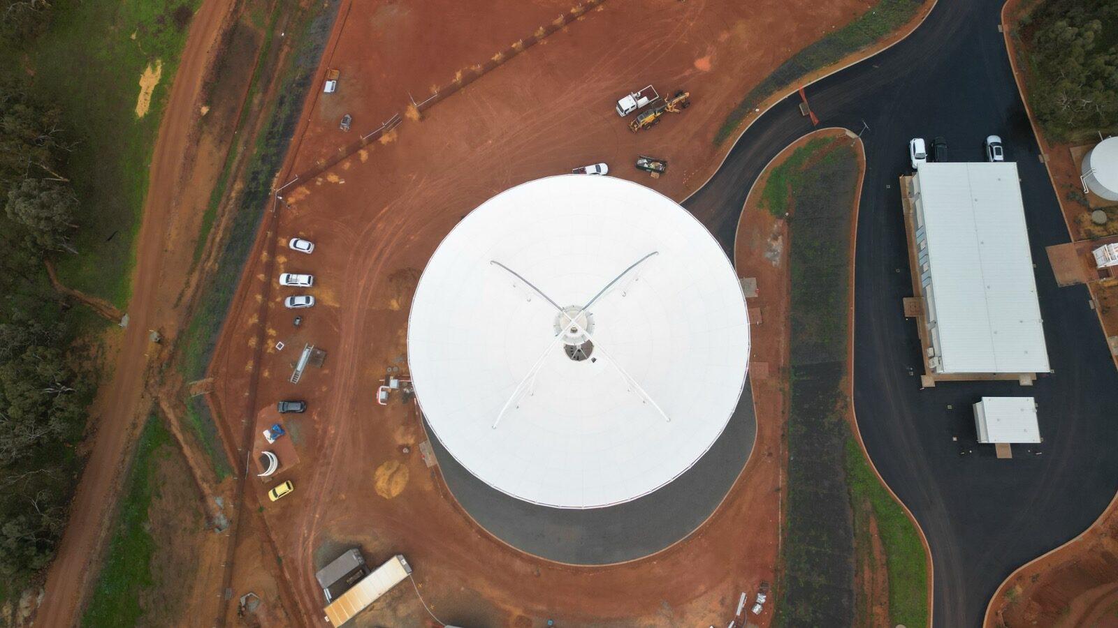 Deep Space Antenna — Cladding Installation — Photo 5